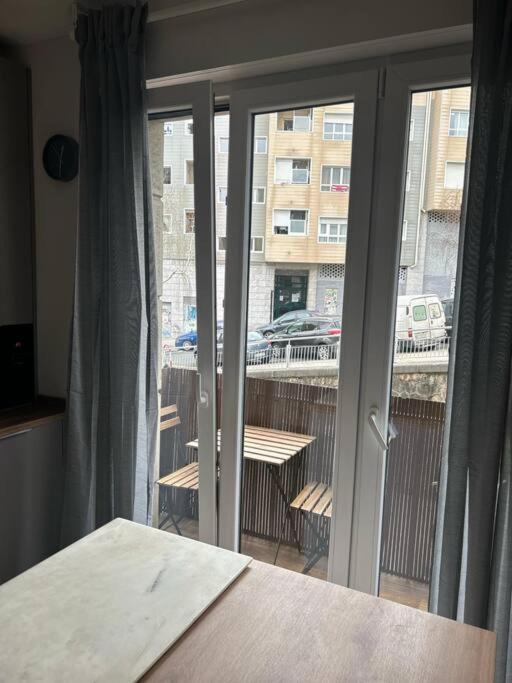 Ferienwohnung Piso Deluxe Con Balcon Cerca Del Casco Viejo Bilbao Exterior foto